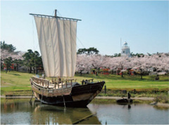 日和山公園の北前船の模型
